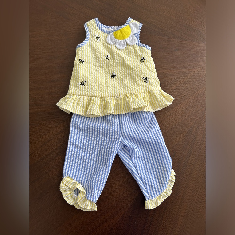 Bumblebee Summer Outfit